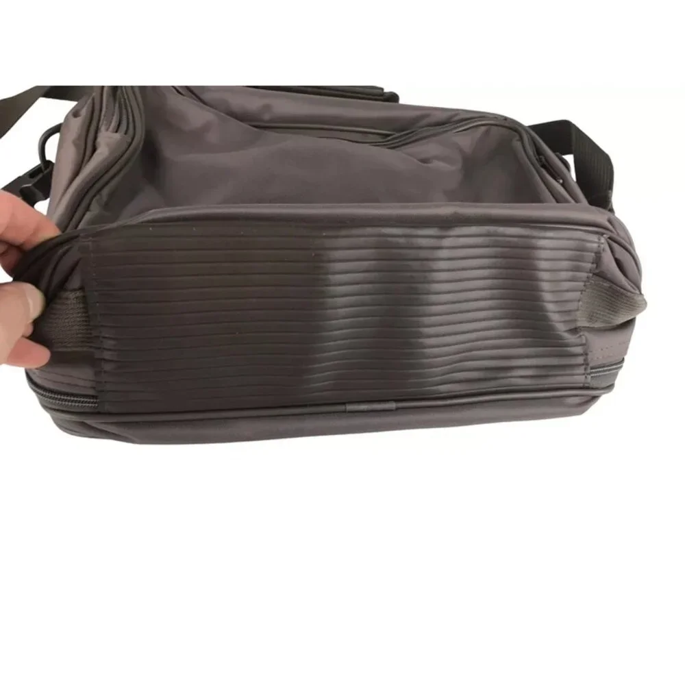 Delsey Unisex Adults Brown Detachable Strap Document Case‎ Briefcase Size Medium